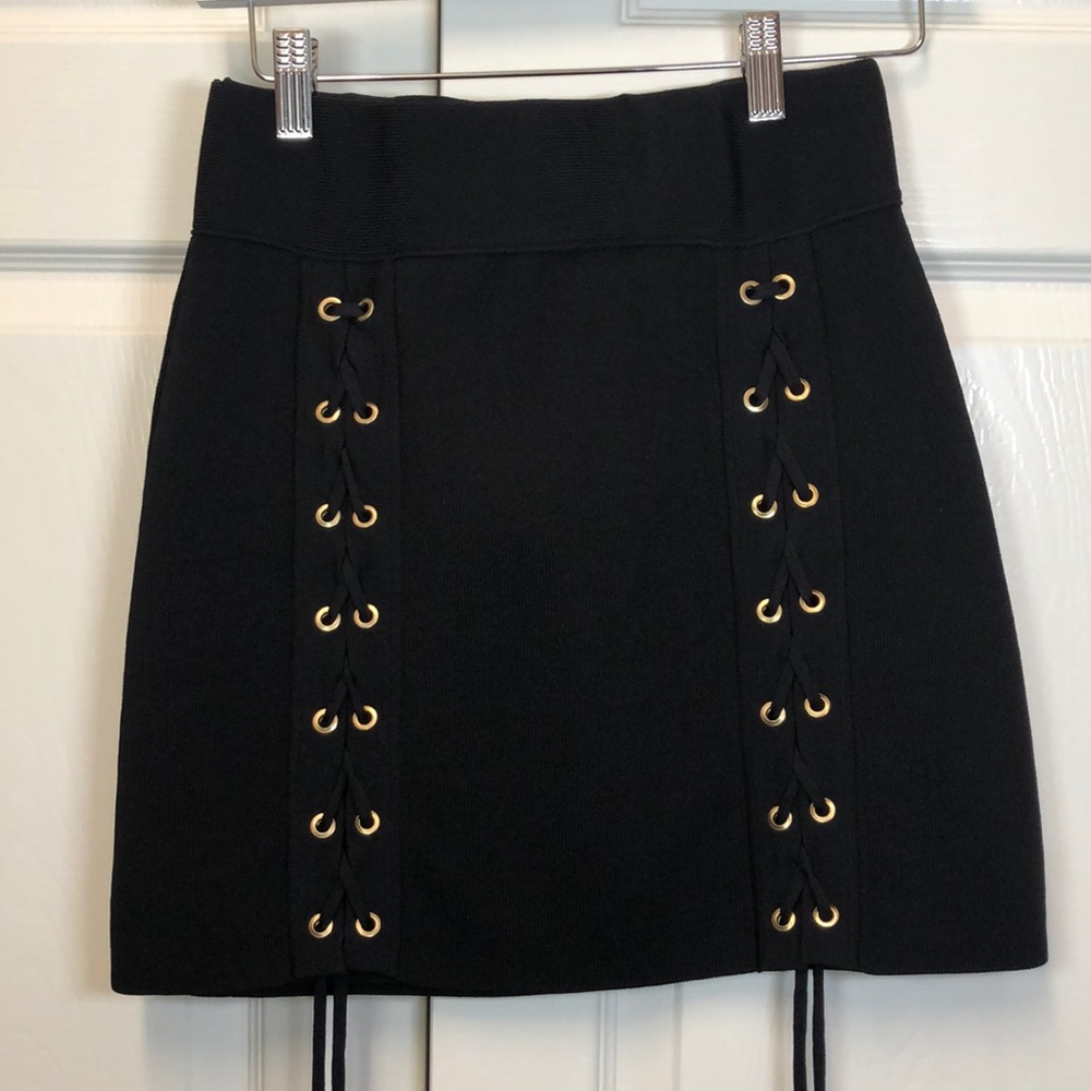 Zara skirt size S